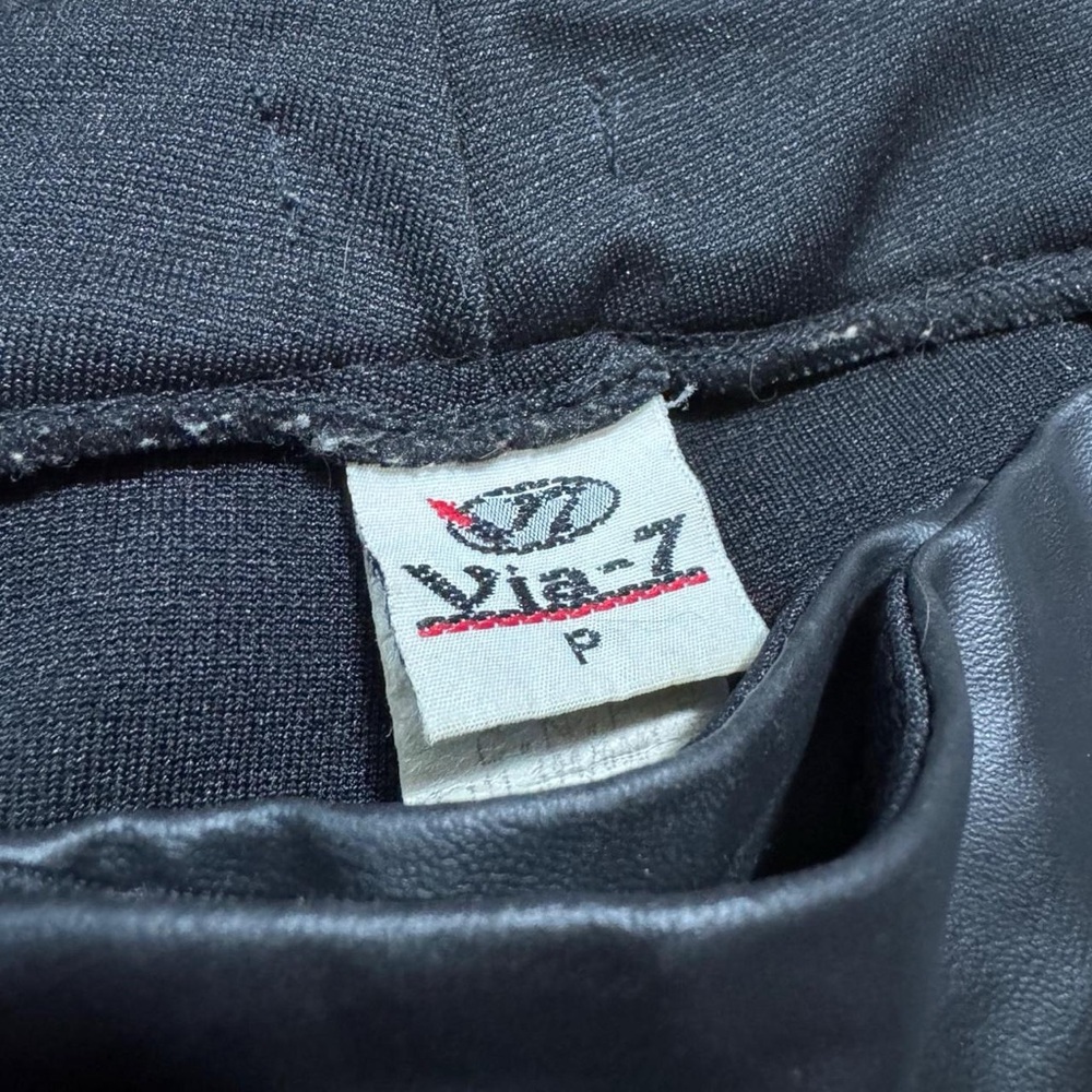 vintage 90s faux leather pants - Picture 2 of 5